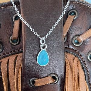 Dainty necklace